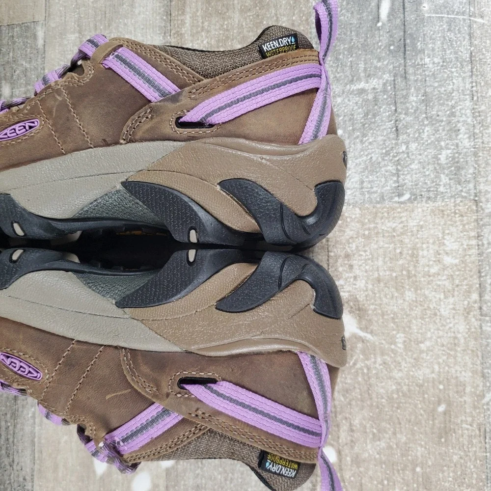 Keen Targhee‎ II Womens Hiking Shoes Sz 6 Timberwolf English Lavender Waterproof